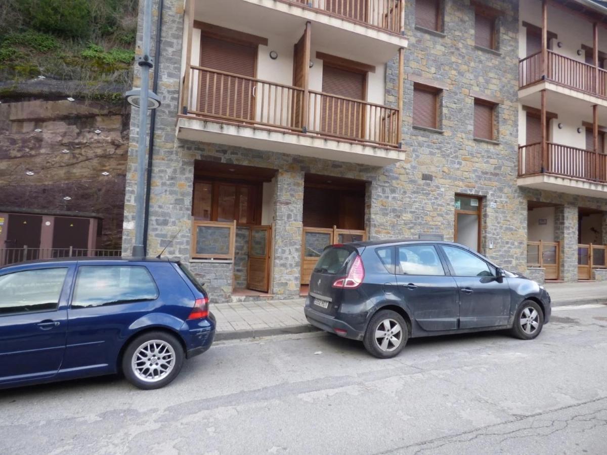 Apartment Pirineos En Casa 2